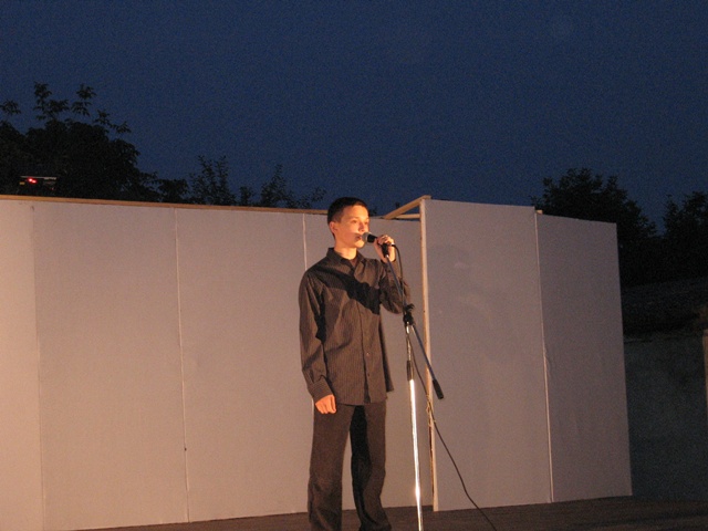  2009.08.16.